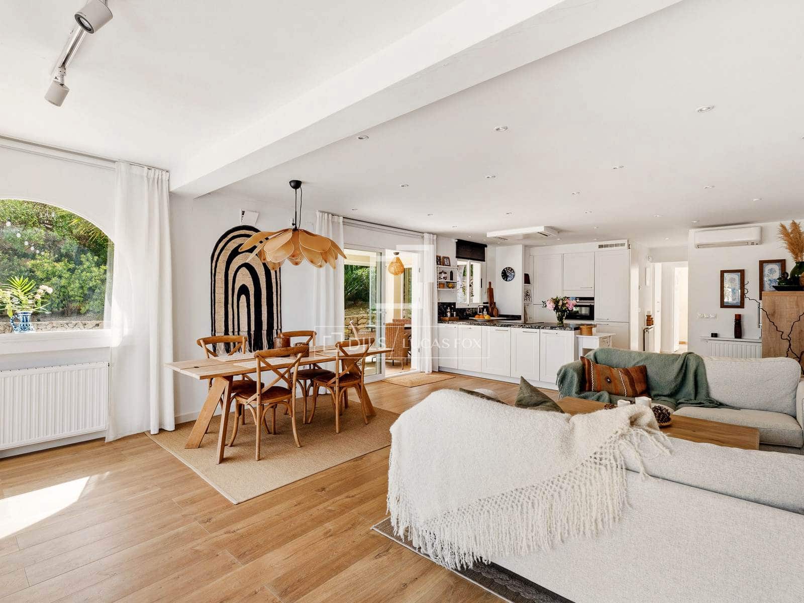 4 soverom Villa til salgs i La Nucia med svømmebasseng garasje - € 885 000 (Ref: 9777230)