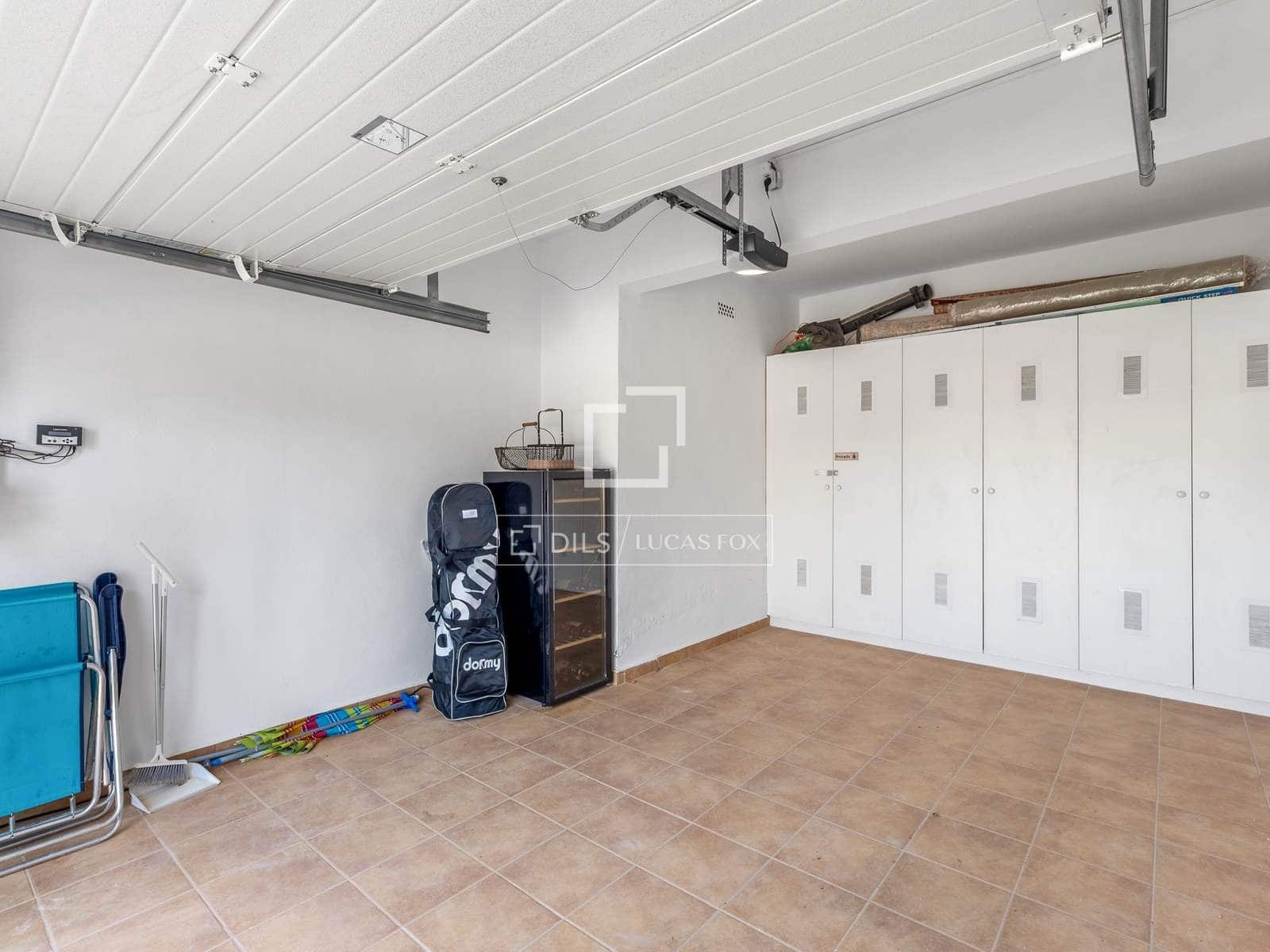 4 soverom Villa til salgs i La Nucia med svømmebasseng garasje - € 885 000 (Ref: 9777230)