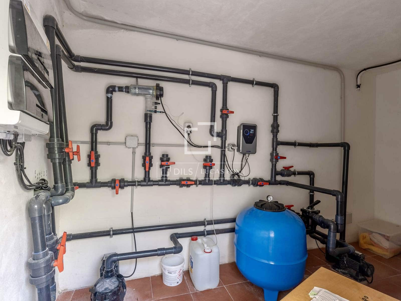 4 soverom Villa til salgs i La Nucia med svømmebasseng garasje - € 885 000 (Ref: 9777230)