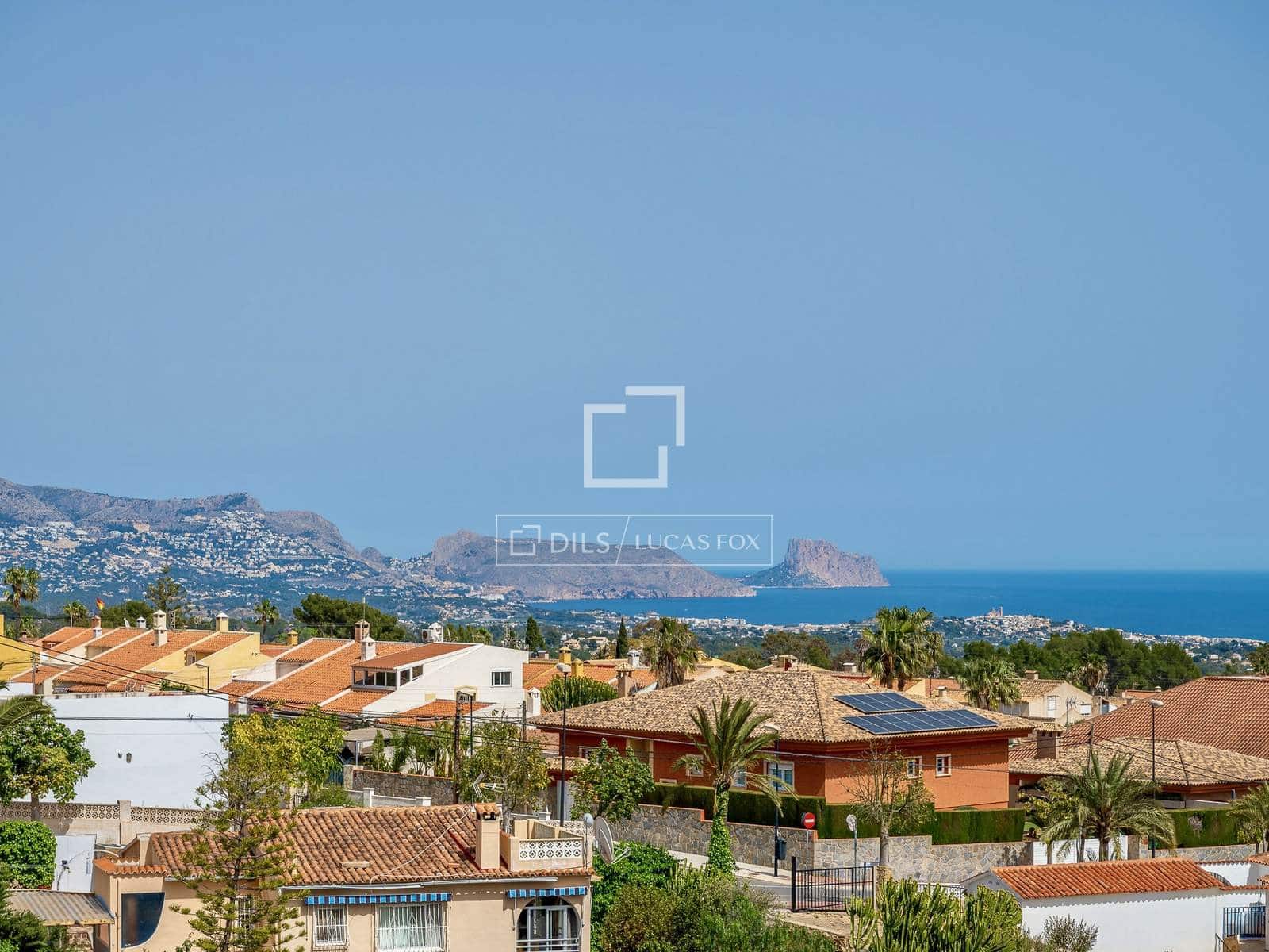 4 soverom Villa til salgs i La Nucia med svømmebasseng garasje - € 885 000 (Ref: 9777230)