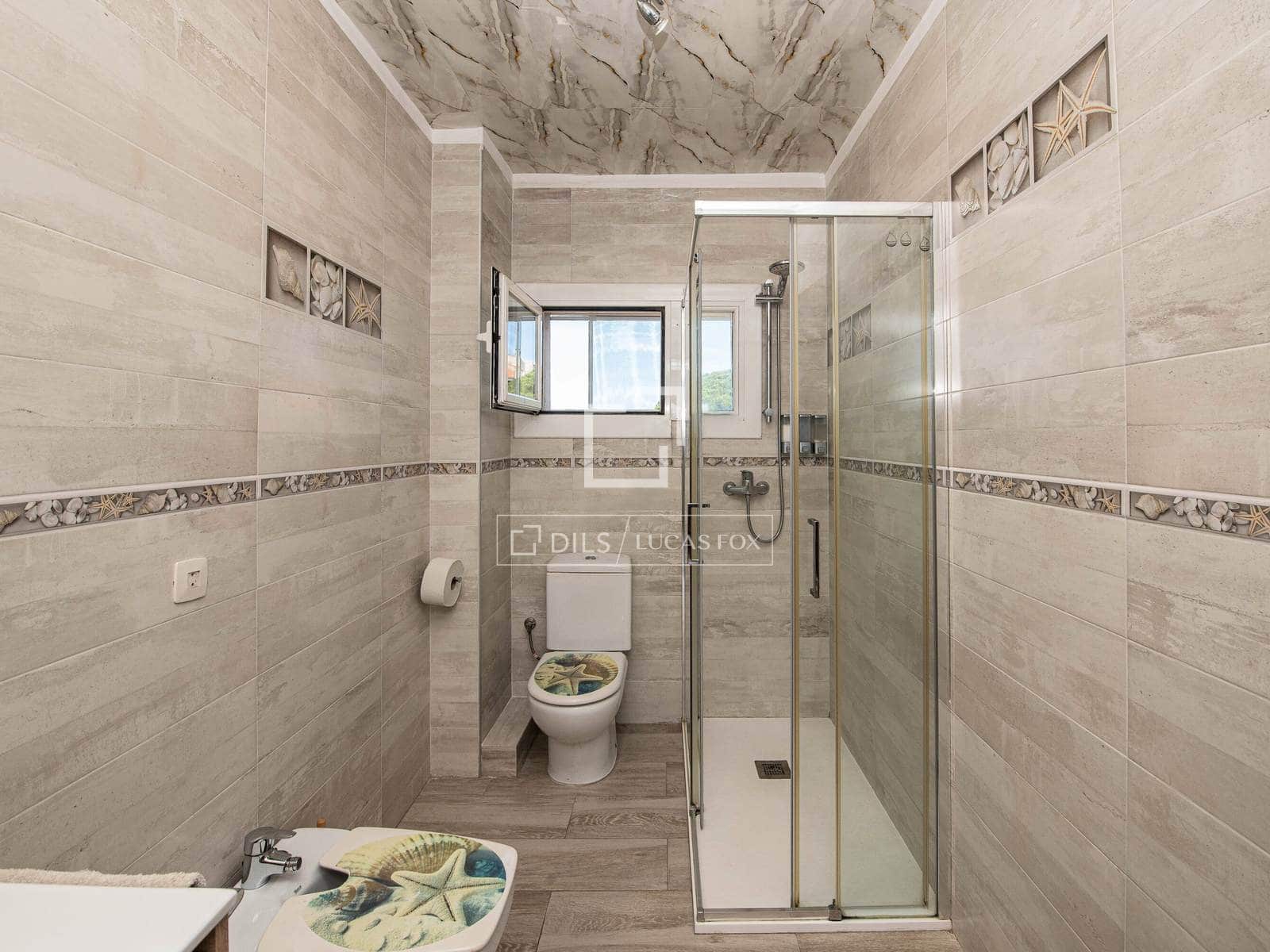 4 slaapkamer Appartement te koop in Sant Feliu de Guixols met garage - € 210.000 (Ref: 9777232)