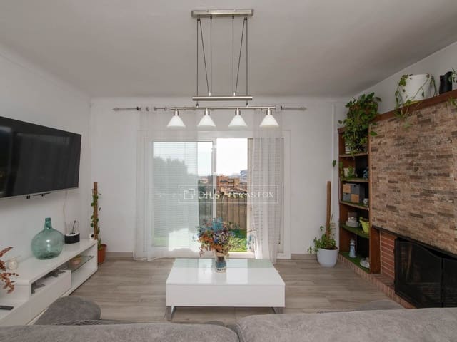 4 slaapkamer Appartement te koop in Sant Feliu de Guíxols met garage - € 210.000 (Ref: 9777232)