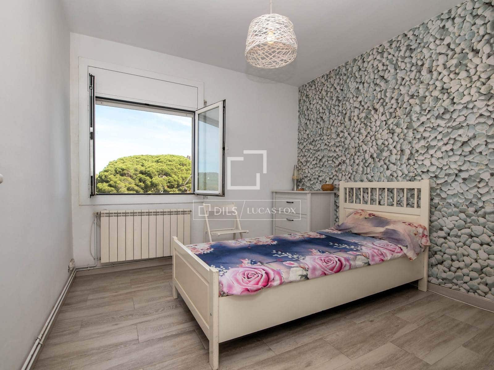 4 slaapkamer Appartement te koop in Sant Feliu de Guixols met garage - € 210.000 (Ref: 9777232)