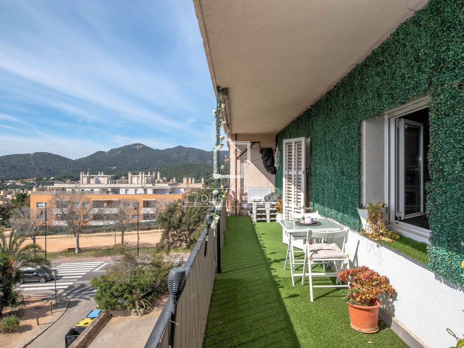 4 slaapkamer Appartement te koop in Sant Feliu de Guixols met garage - € 210.000 (Ref: 9777232)