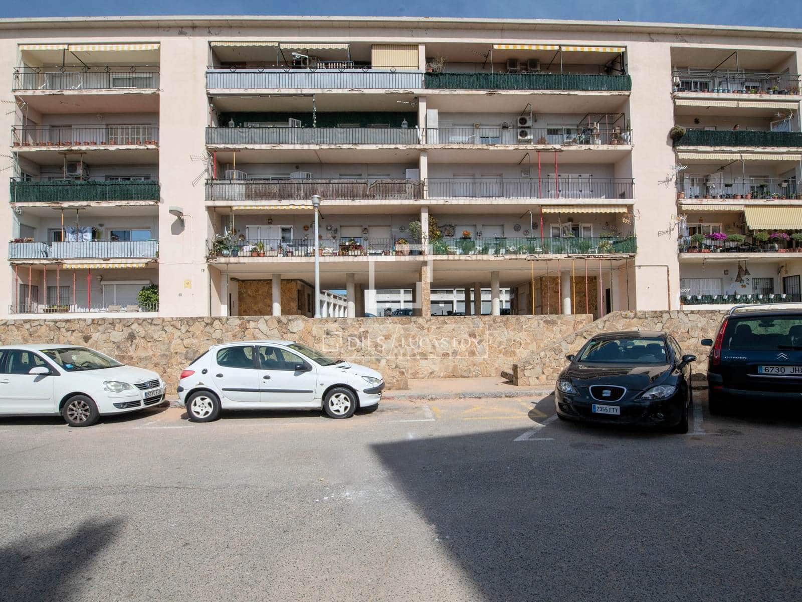 4 slaapkamer Appartement te koop in Sant Feliu de Guixols met garage - € 210.000 (Ref: 9777232)