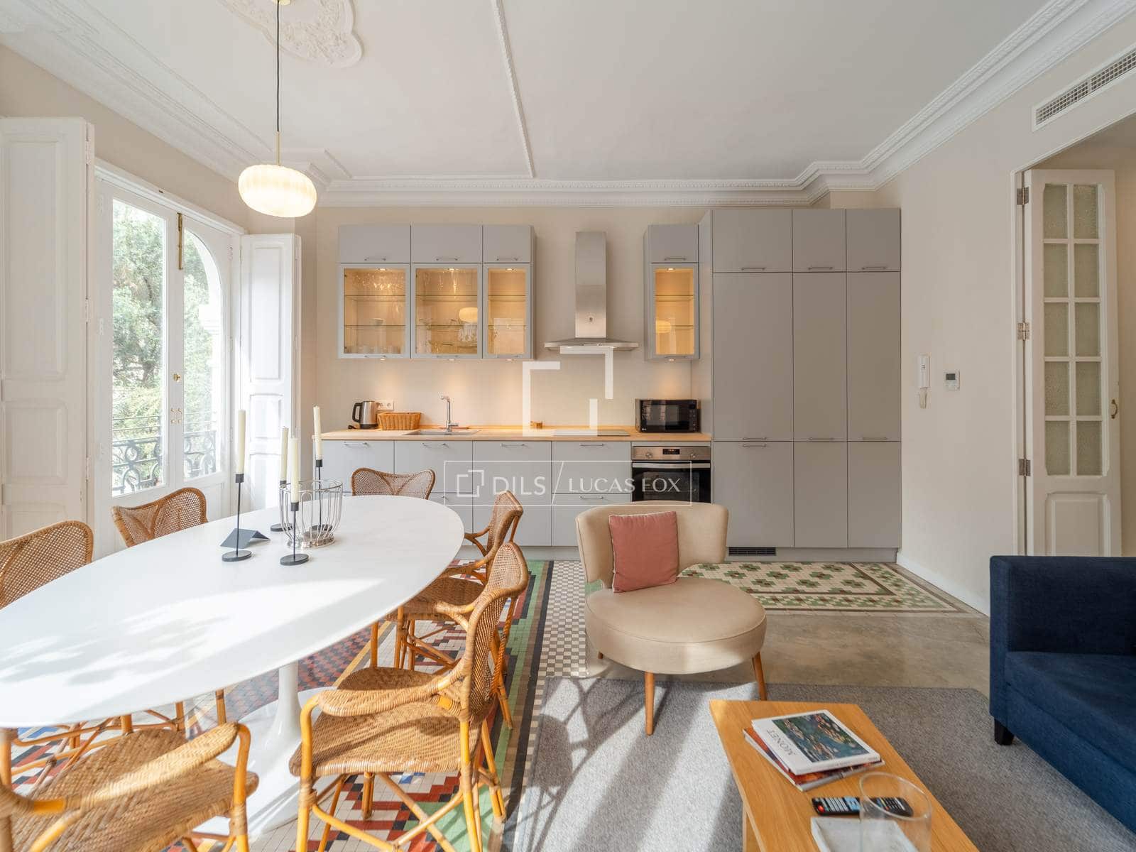 2 sypialnia Apartament do wynajęcia w Miasto Walencja - 2 400 € (Ref: 9778410)