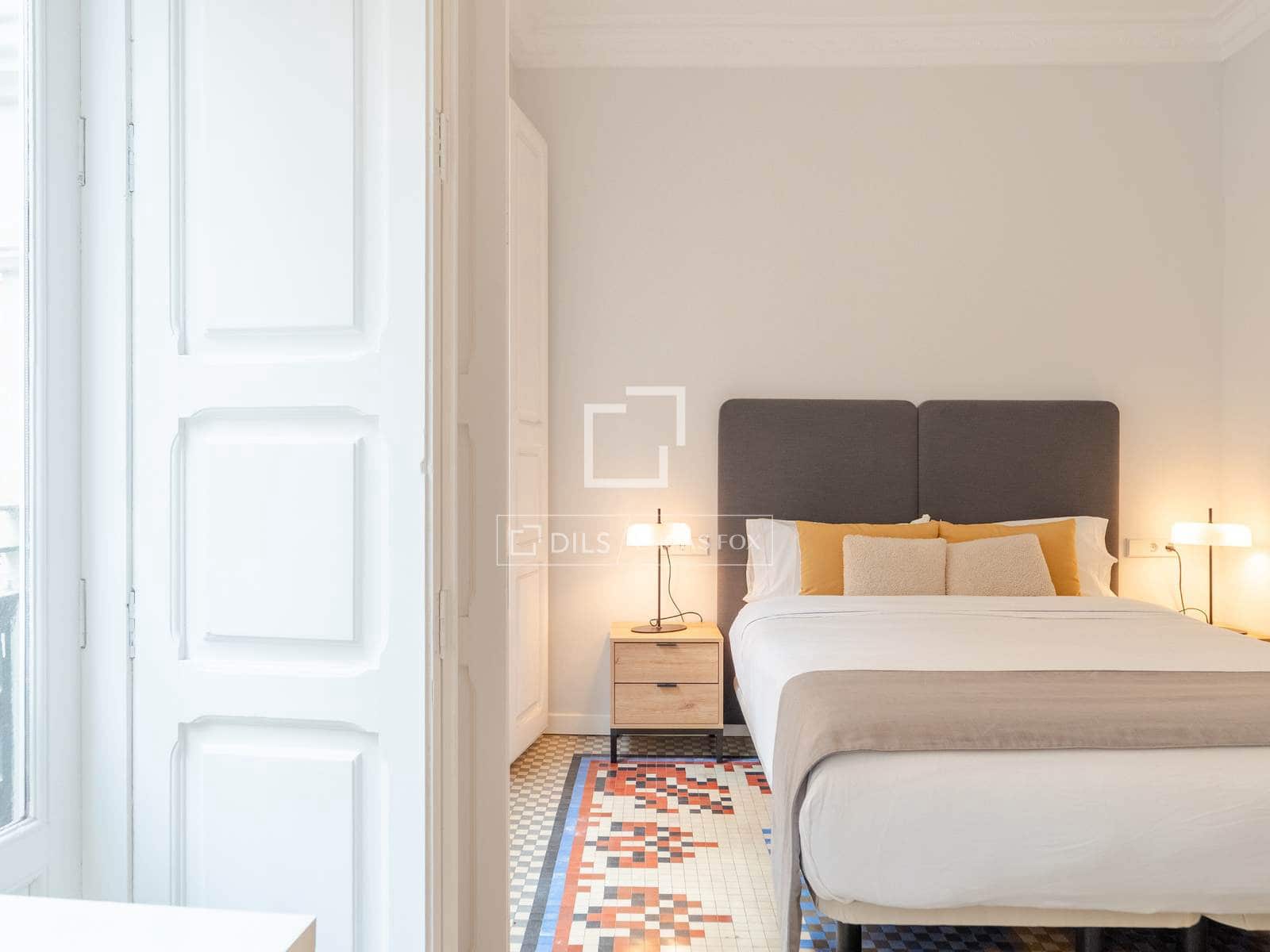 2 sypialnia Apartament do wynajęcia w Miasto Walencja - 2 400 € (Ref: 9778410)