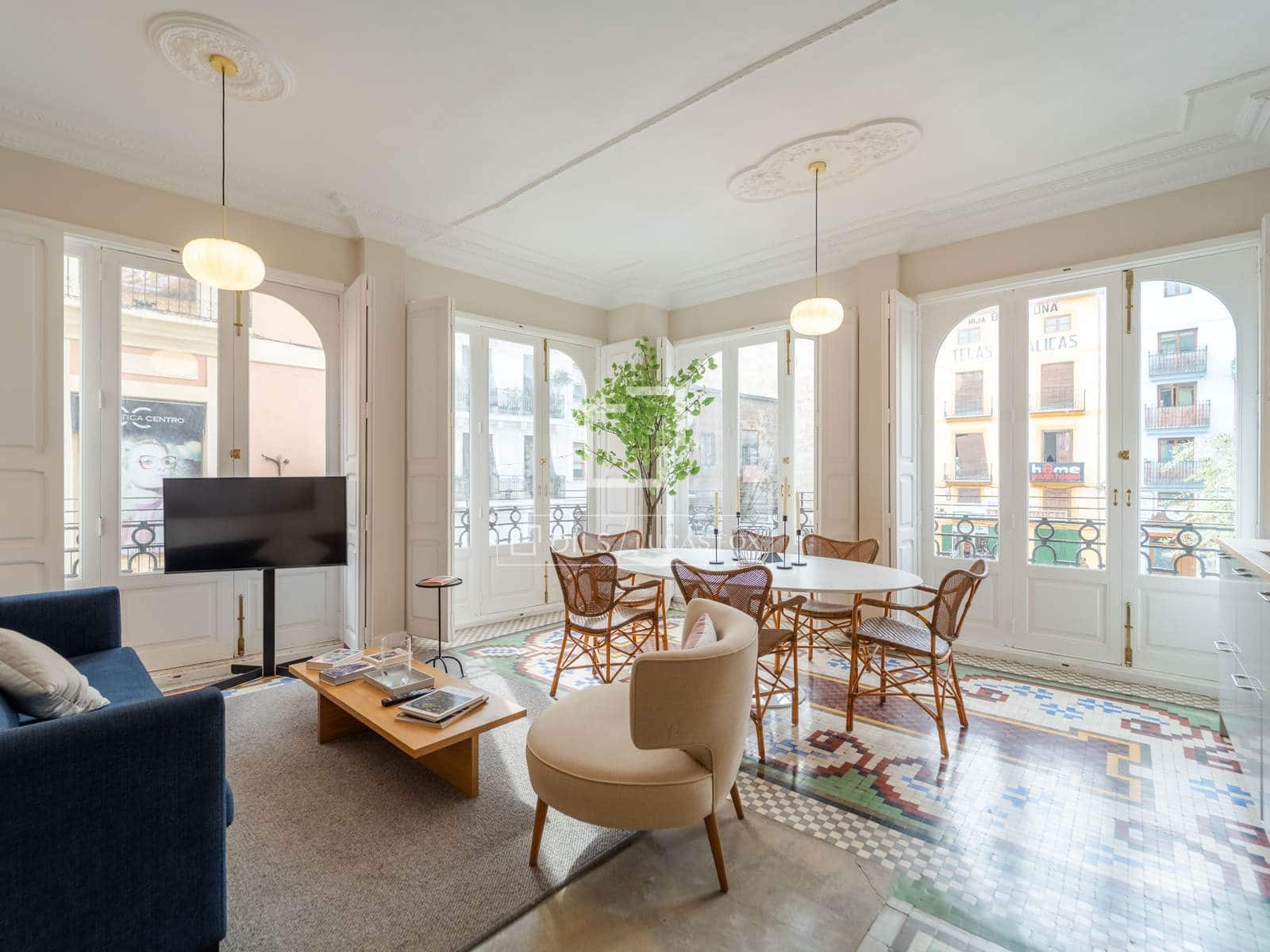 2 sypialnia Apartament do wynajęcia w Miasto Walencja - 2 400 € (Ref: 9778410)