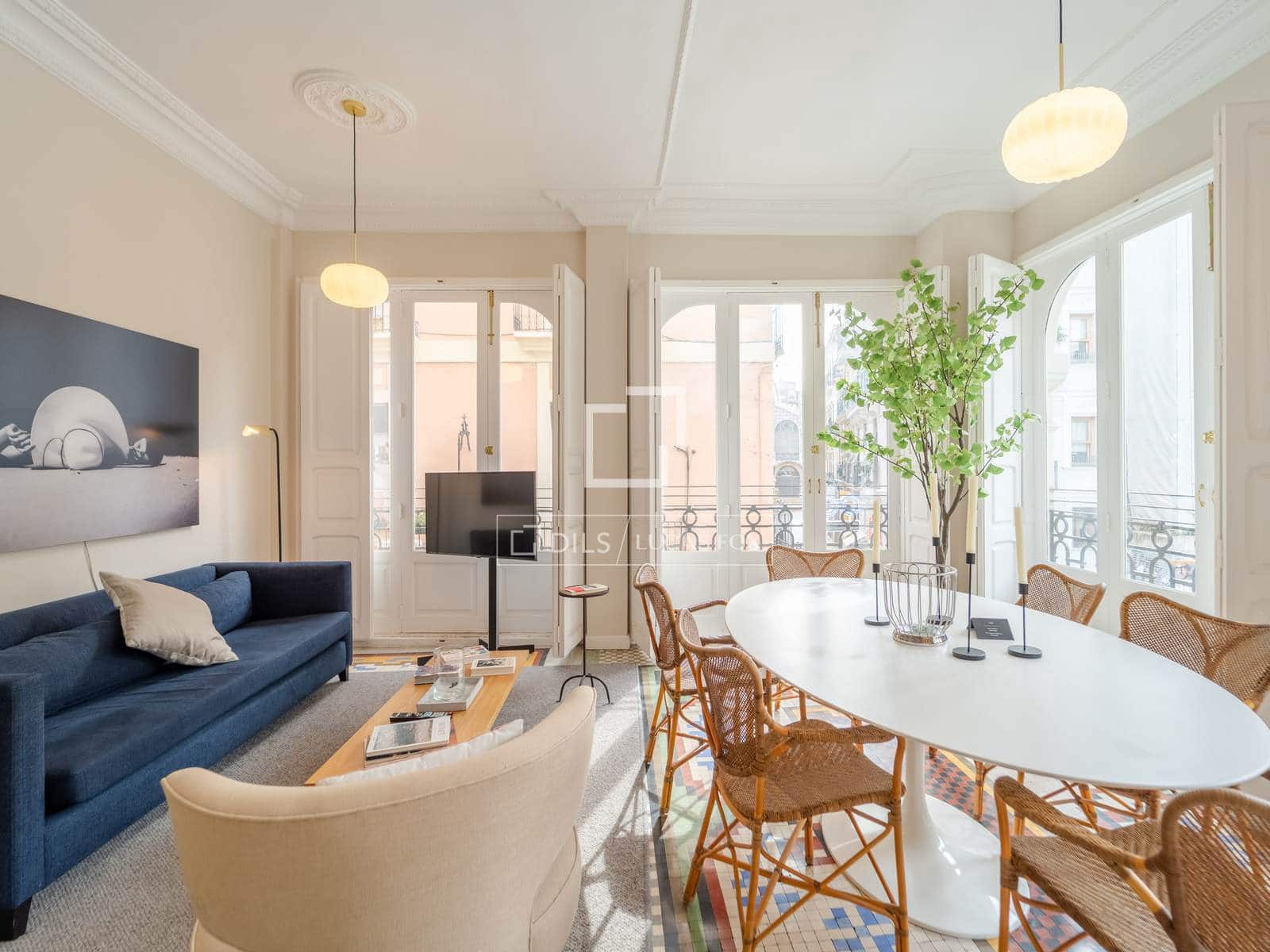 2 sypialnia Apartament do wynajęcia w Miasto Walencja - 2 400 € (Ref: 9778410)