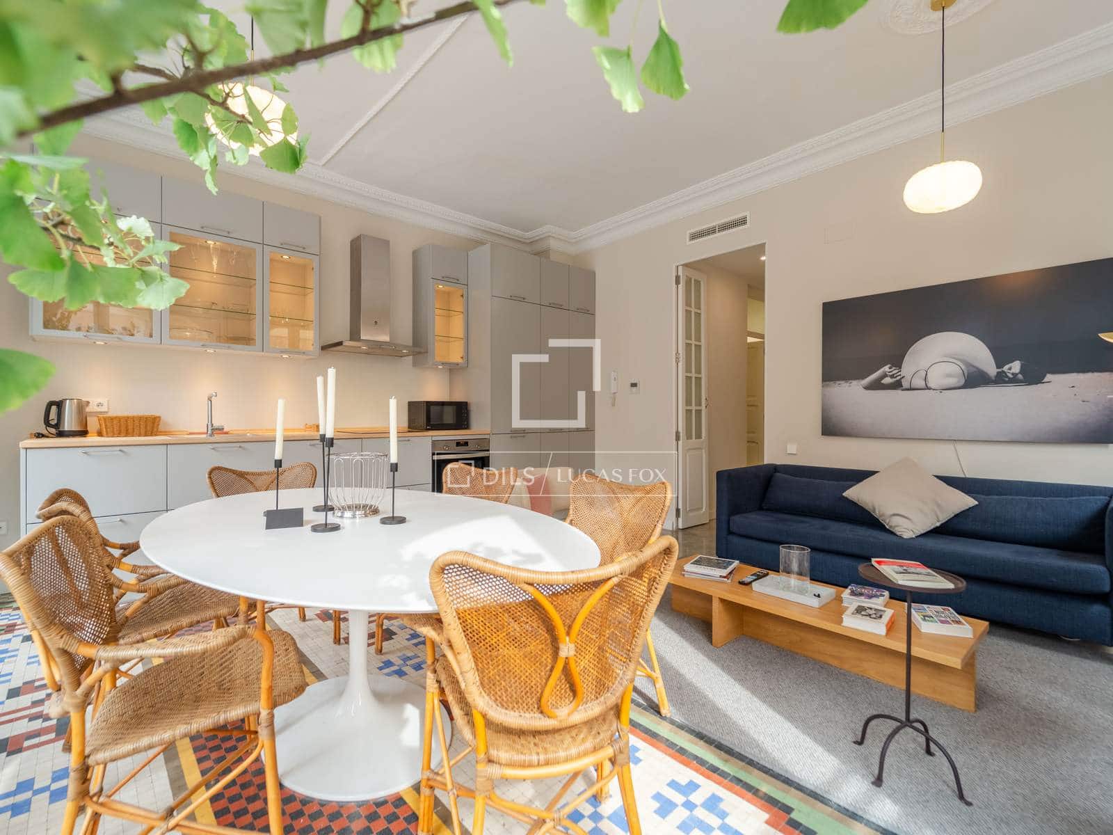 2 sypialnia Apartament do wynajęcia w Miasto Walencja - 2 400 € (Ref: 9778410)