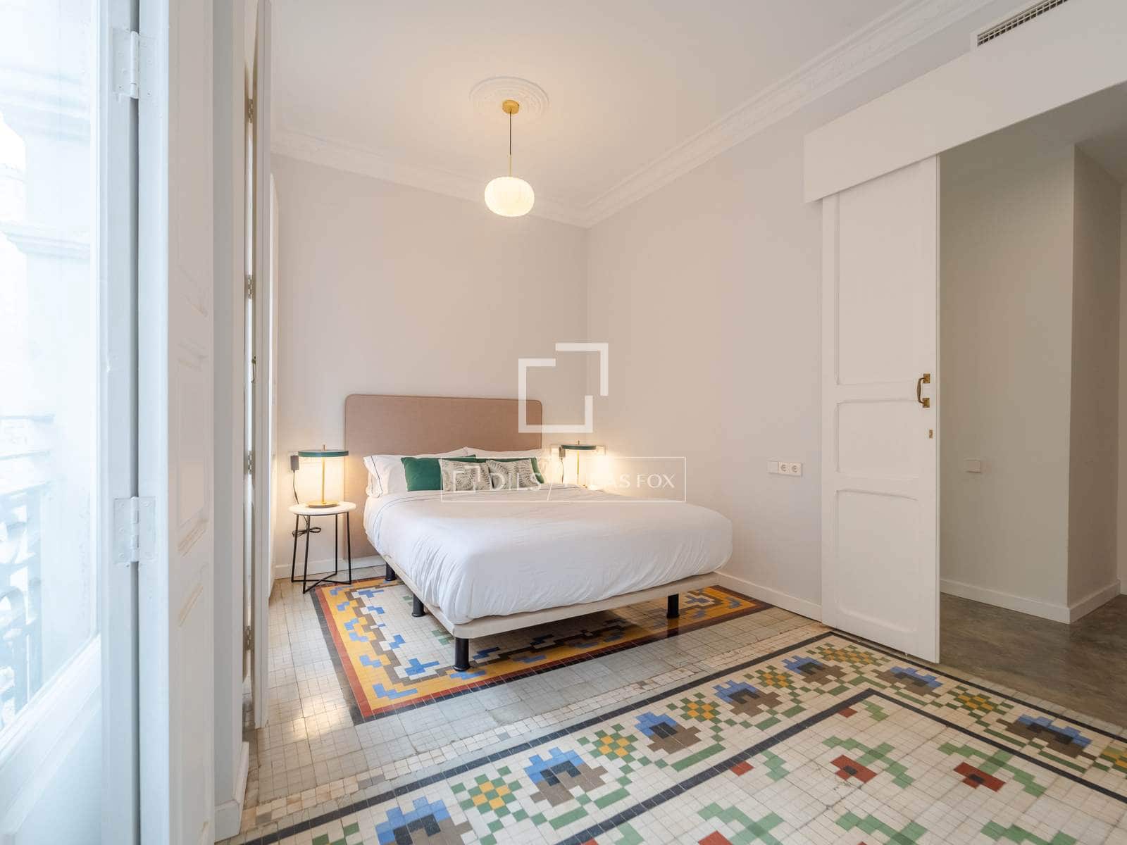 2 sypialnia Apartament do wynajęcia w Miasto Walencja - 2 400 € (Ref: 9778410)