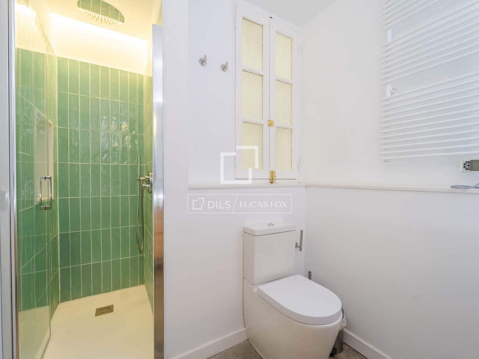 2 sypialnia Apartament do wynajęcia w Miasto Walencja - 2 400 € (Ref: 9778410)