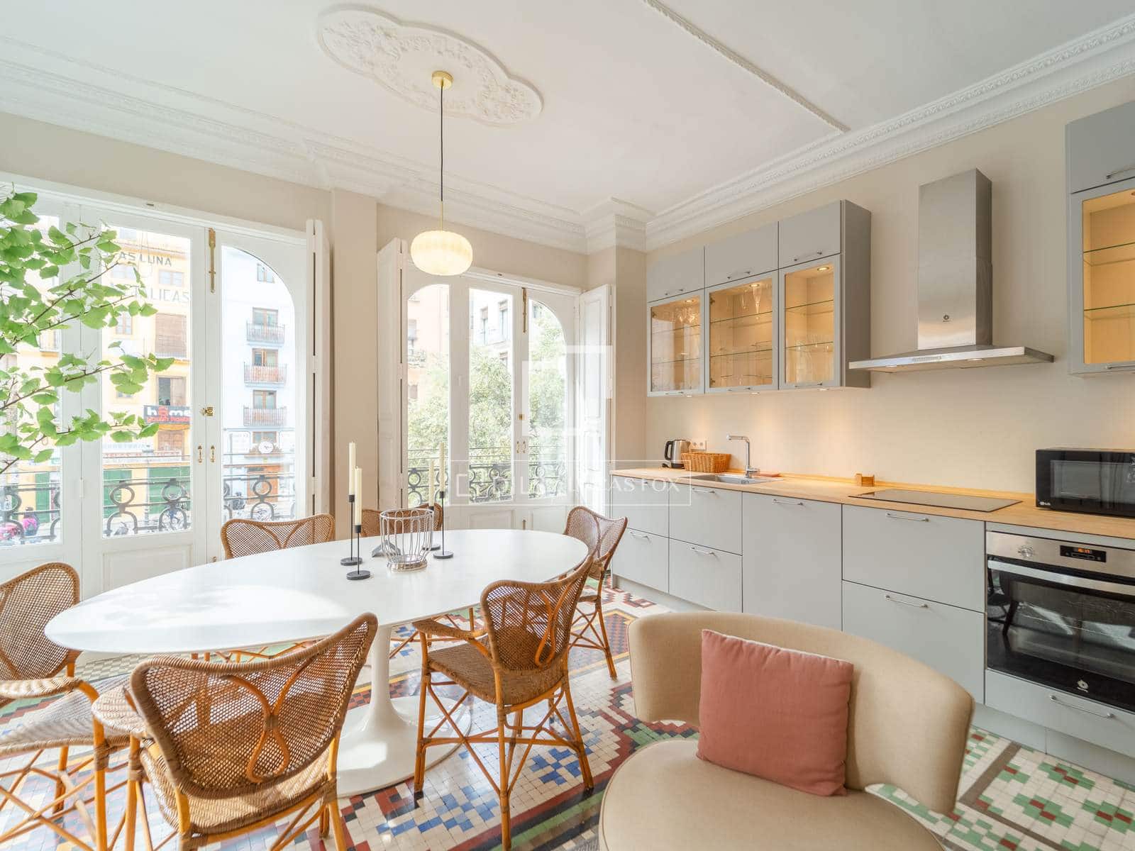 2 sypialnia Apartament do wynajęcia w Miasto Walencja - 2 400 € (Ref: 9778410)