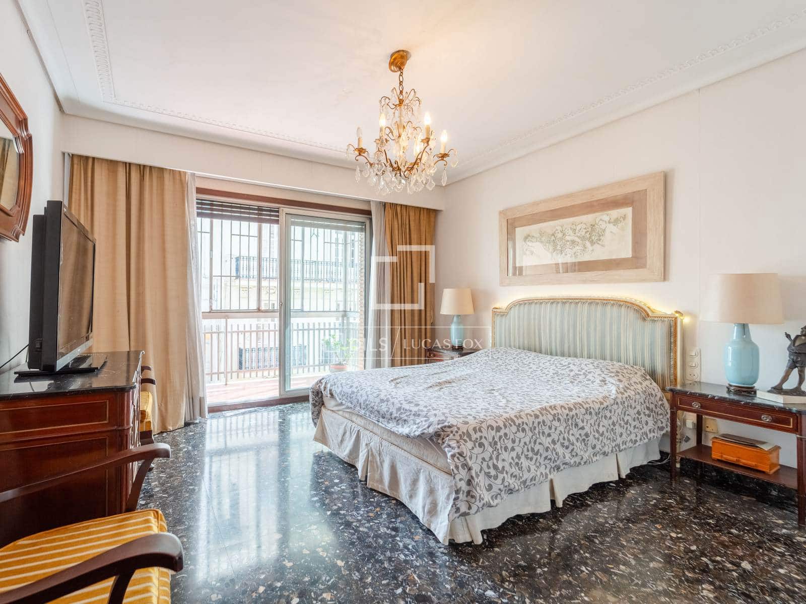 4 sypialnia Apartament na sprzedaż w Miasto Walencja z garażem - 960 000 € (Ref: 9778411)