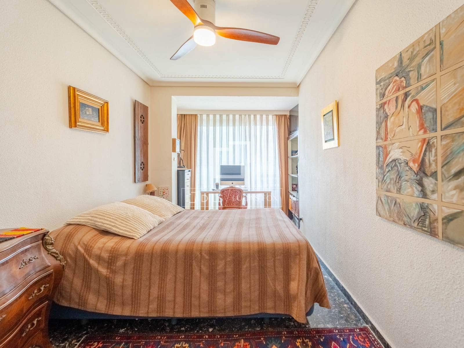 4 sypialnia Apartament na sprzedaż w Miasto Walencja z garażem - 960 000 € (Ref: 9778411)