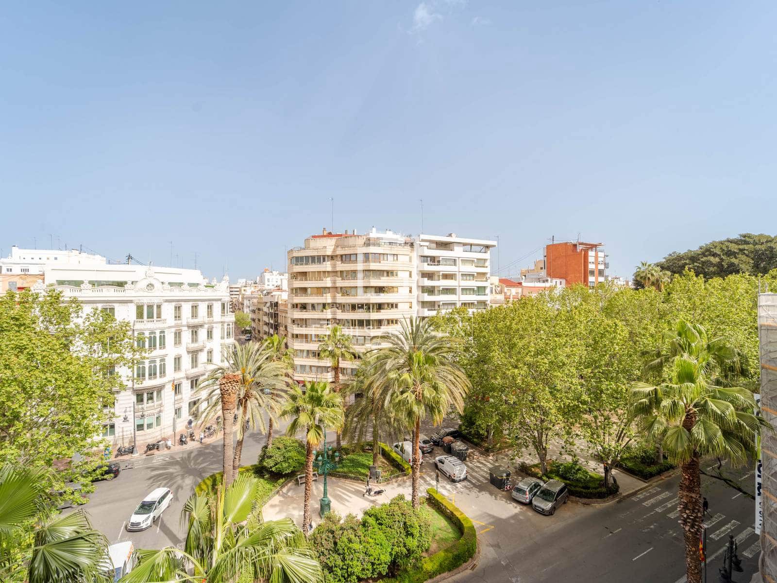 4 sypialnia Apartament na sprzedaż w Miasto Walencja z garażem - 960 000 € (Ref: 9778411)