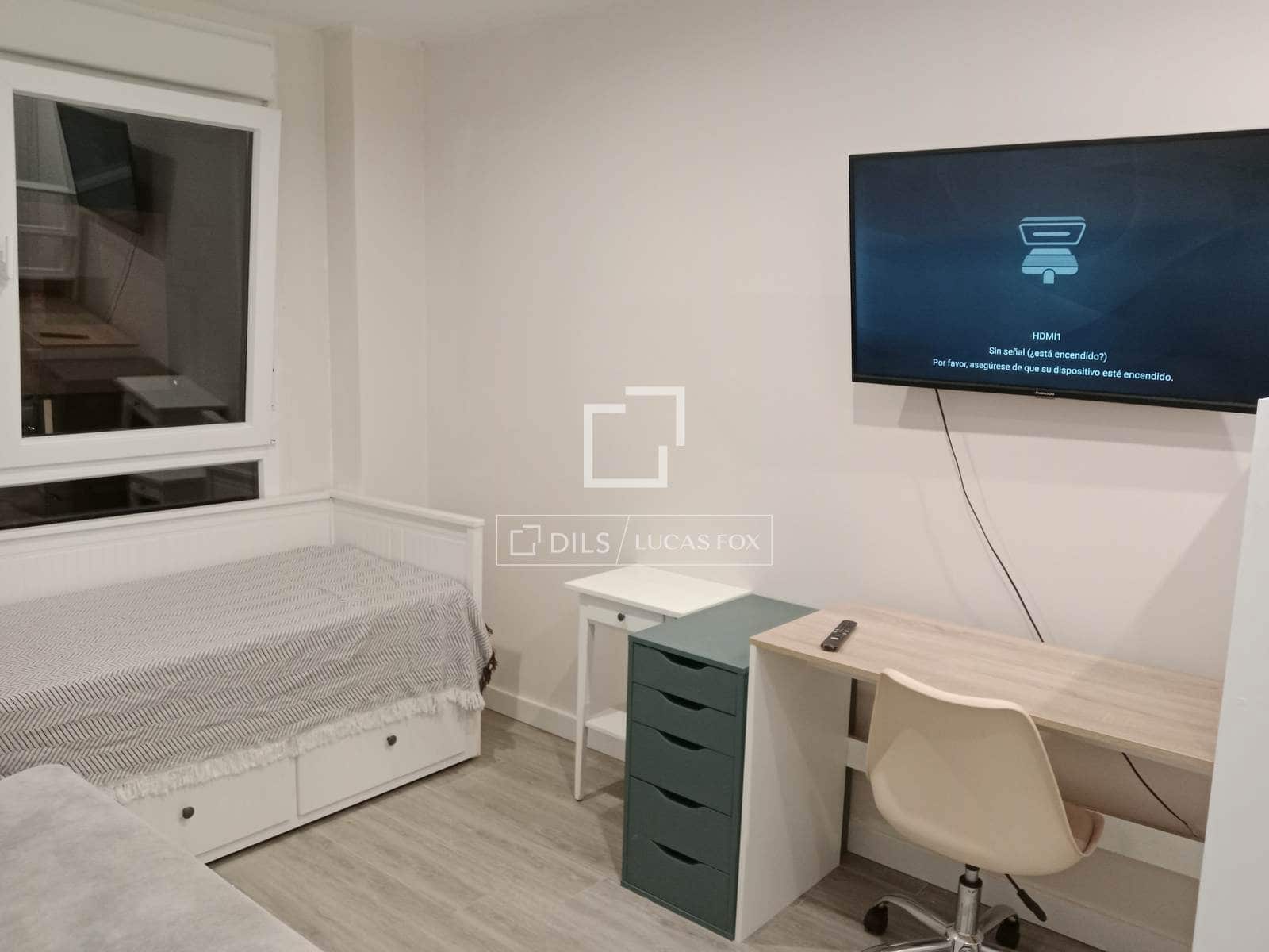 4 bedroom Villa for rent in Madrid city with pool garage - € 3,400 (Ref: 9778412)