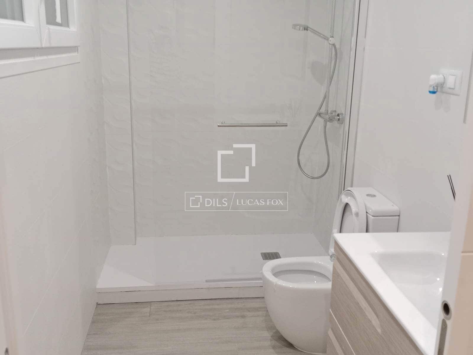 4 bedroom Villa for rent in Madrid city with pool garage - € 3,400 (Ref: 9778412)