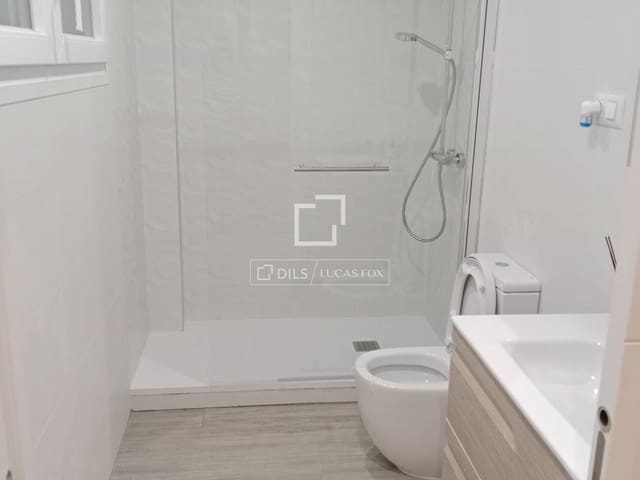 4 Zimmer Villa zu vermieten in Madrid Stadt mit Pool Garage - 3.400 € (Ref: 9778412)