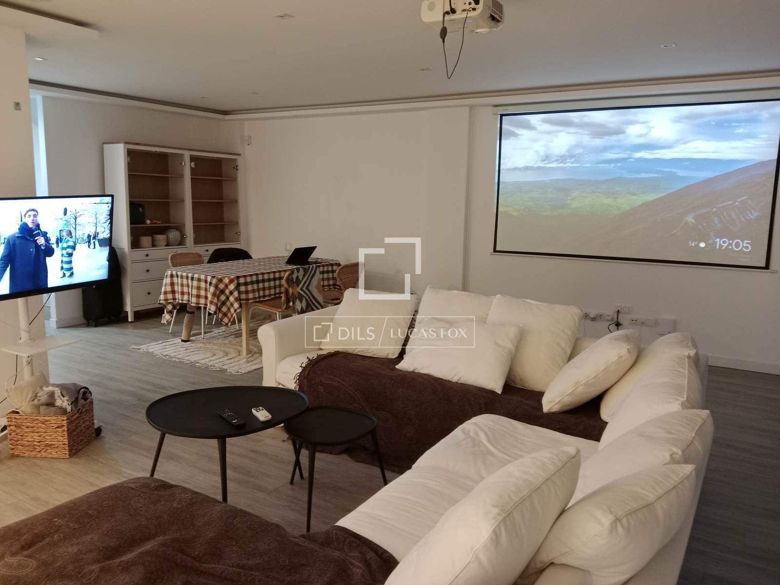 4 bedroom Villa for rent in Madrid city with pool garage - € 3,400 (Ref: 9778412)