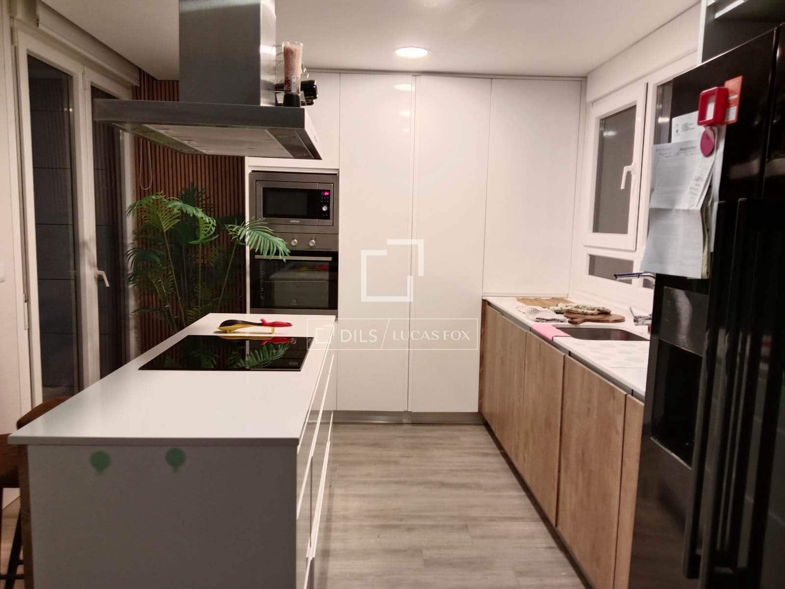 4 bedroom Villa for rent in Madrid city with pool garage - € 3,400 (Ref: 9778412)