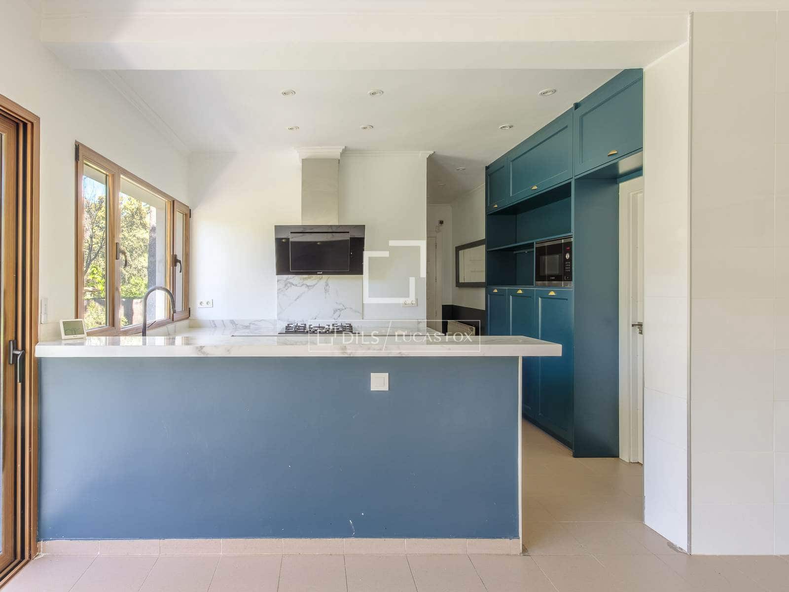 6 bedroom Villa for rent in Alcobendas with pool garage - € 16,000 (Ref: 9778578)