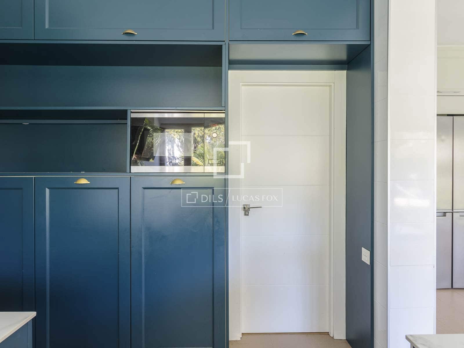 6 bedroom Villa for rent in Alcobendas with pool garage - € 16,000 (Ref: 9778578)