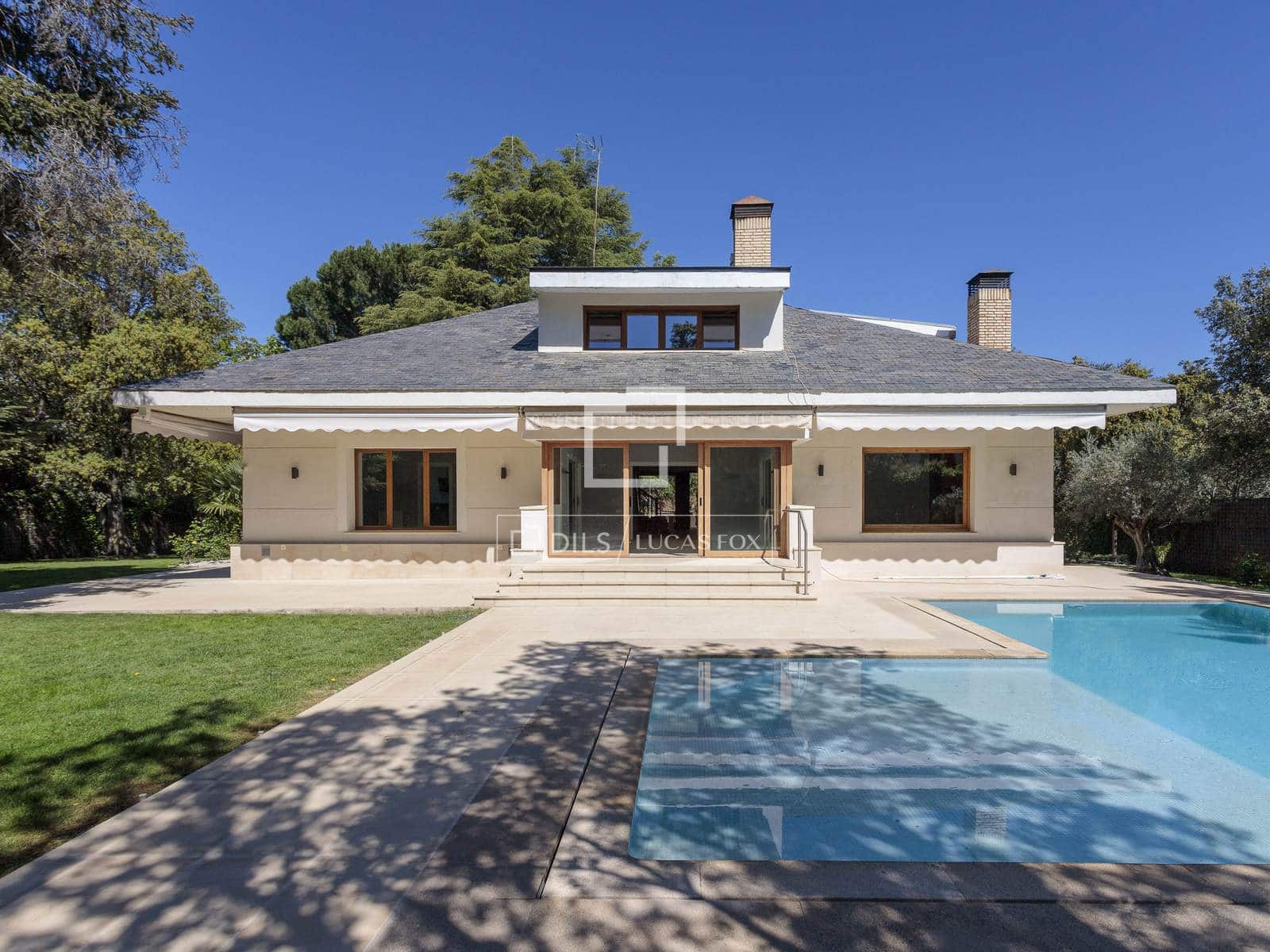 6 bedroom Villa for rent in Alcobendas with pool garage - € 16,000 (Ref: 9778578)