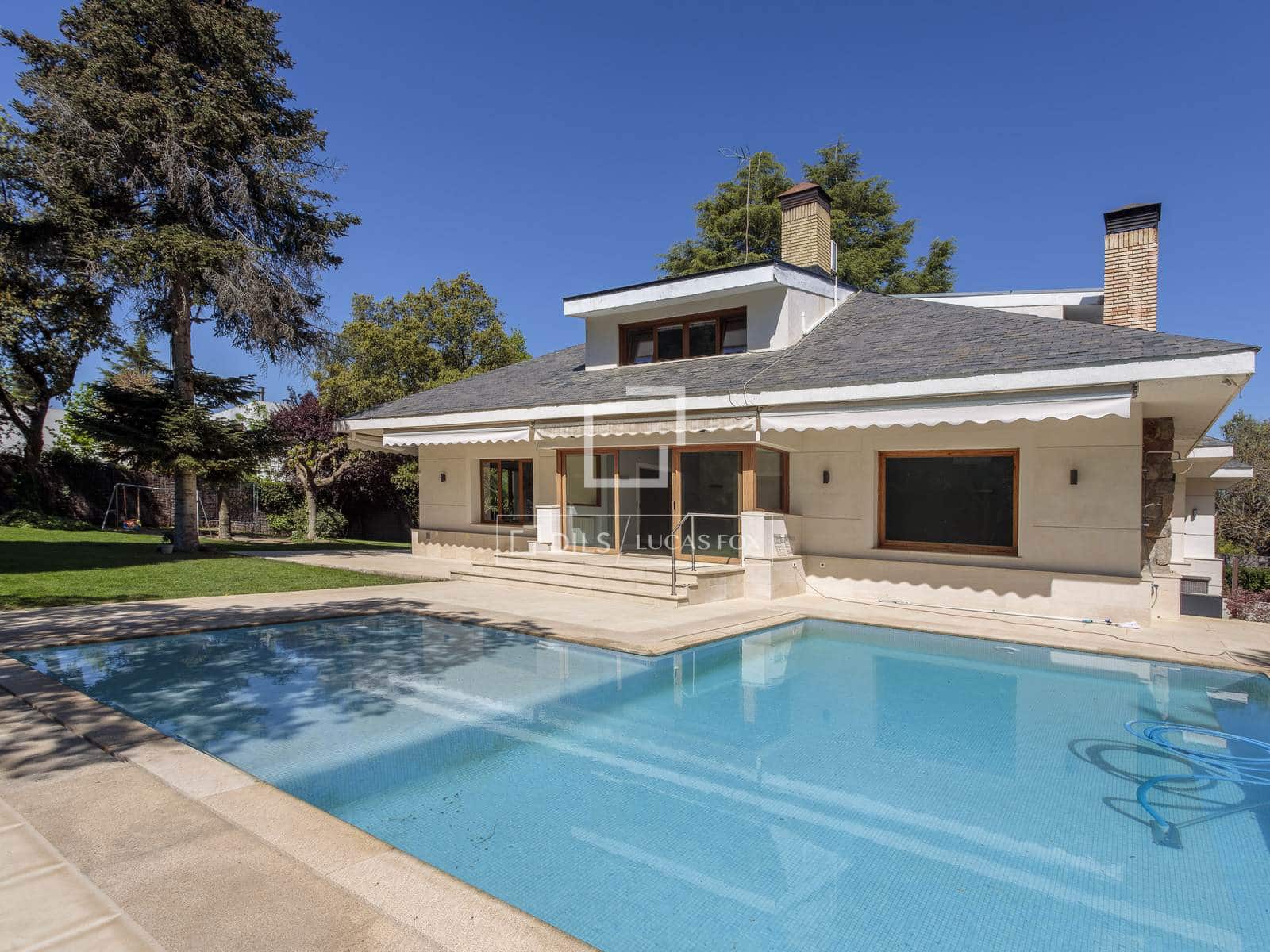 6 bedroom Villa for rent in Alcobendas with pool garage - € 16,000 (Ref: 9778578)