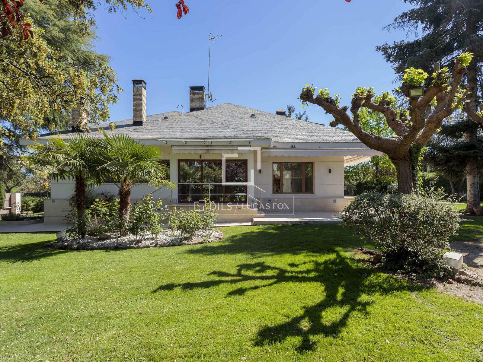 6 bedroom Villa for rent in Alcobendas with pool garage - € 16,000 (Ref: 9778578)