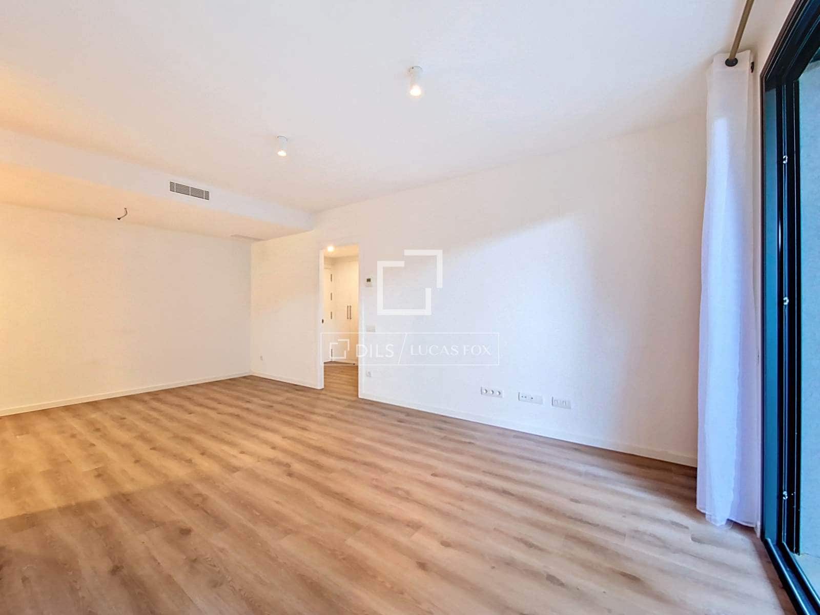 3 slaapkamer Appartement te huur in Vilanova i la Geltru met zwembad garage - € 2.146 (Ref: 9778857)