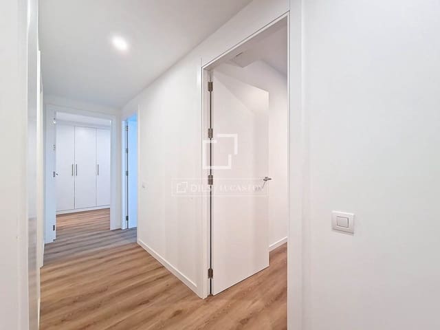 3 slaapkamer Appartement te huur in Vilanova i la Geltrú met zwembad garage - € 2.146 (Ref: 9778857)
