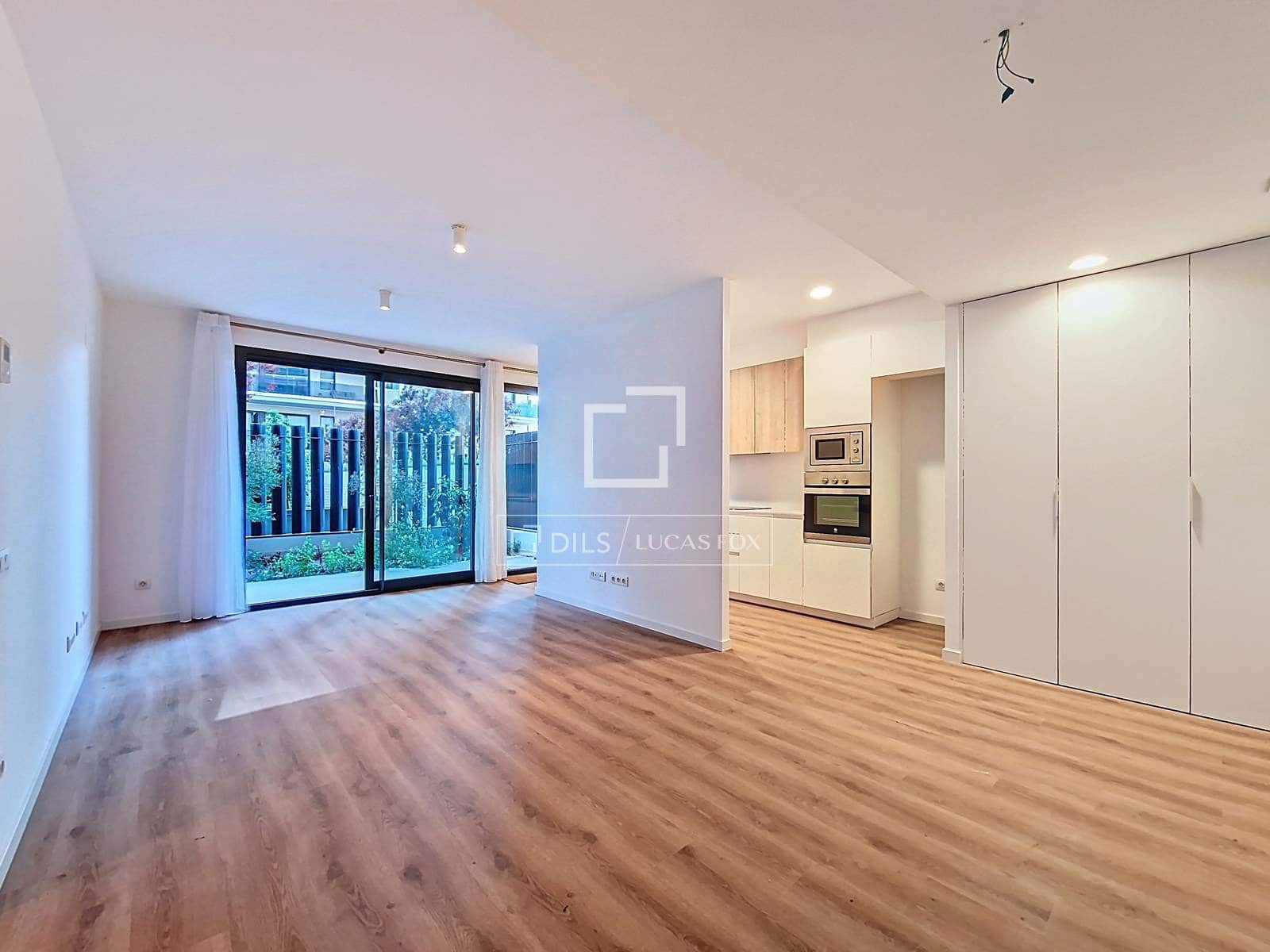 3 slaapkamer Appartement te huur in Vilanova i la Geltru met zwembad garage - € 2.146 (Ref: 9778857)