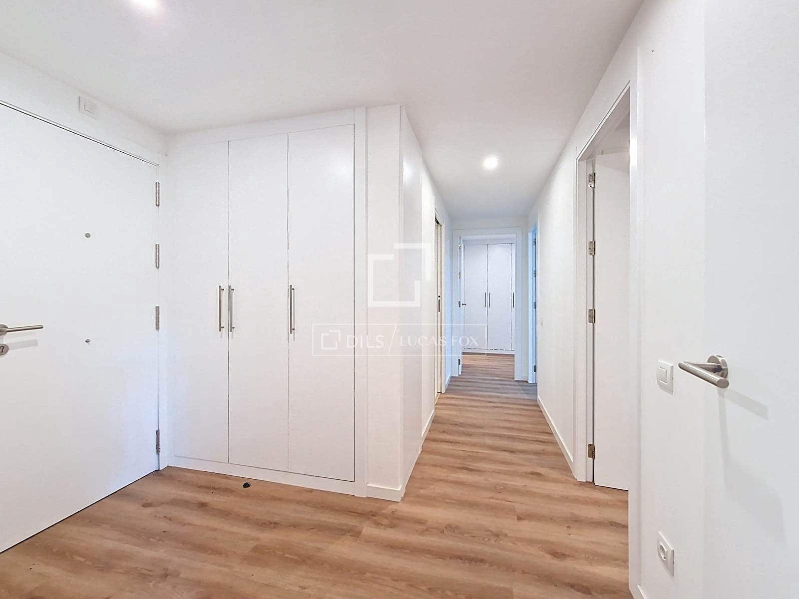 3 slaapkamer Appartement te huur in Vilanova i la Geltru met zwembad garage - € 2.146 (Ref: 9778857)