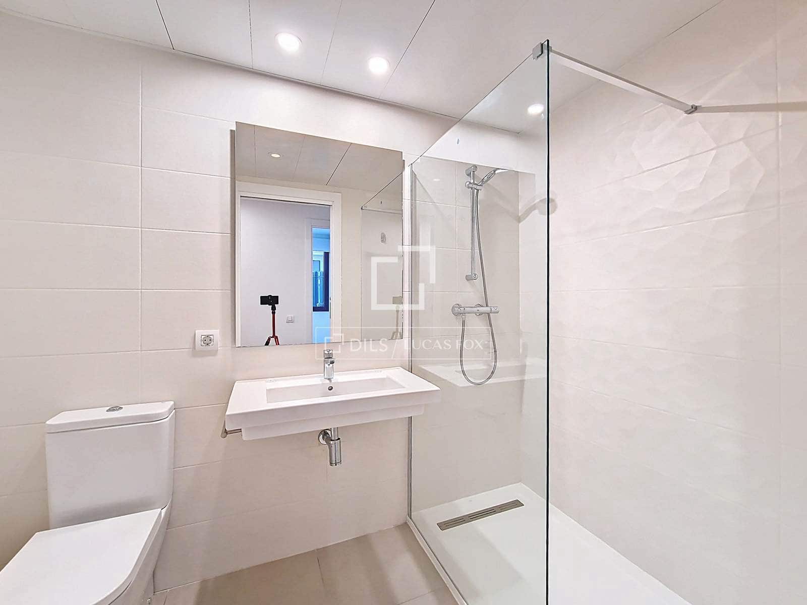 3 slaapkamer Appartement te huur in Vilanova i la Geltru met zwembad garage - € 2.146 (Ref: 9778857)