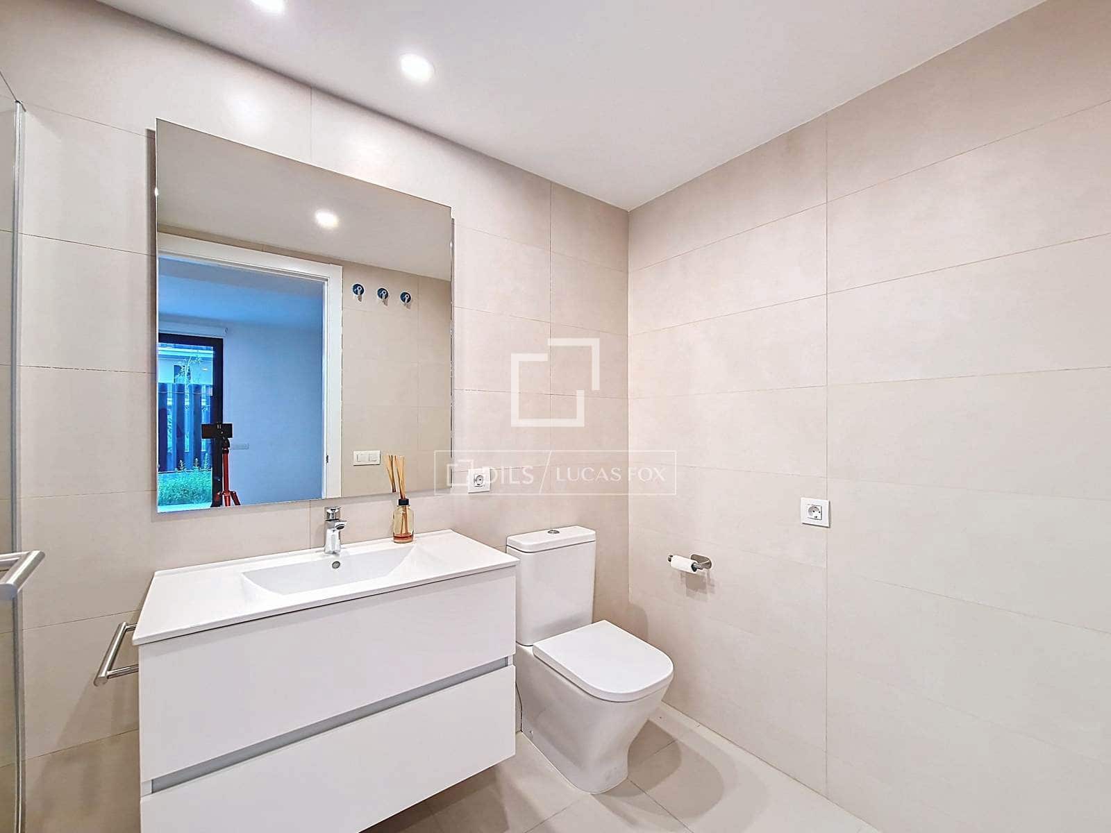 3 slaapkamer Appartement te huur in Vilanova i la Geltru met zwembad garage - € 2.146 (Ref: 9778857)