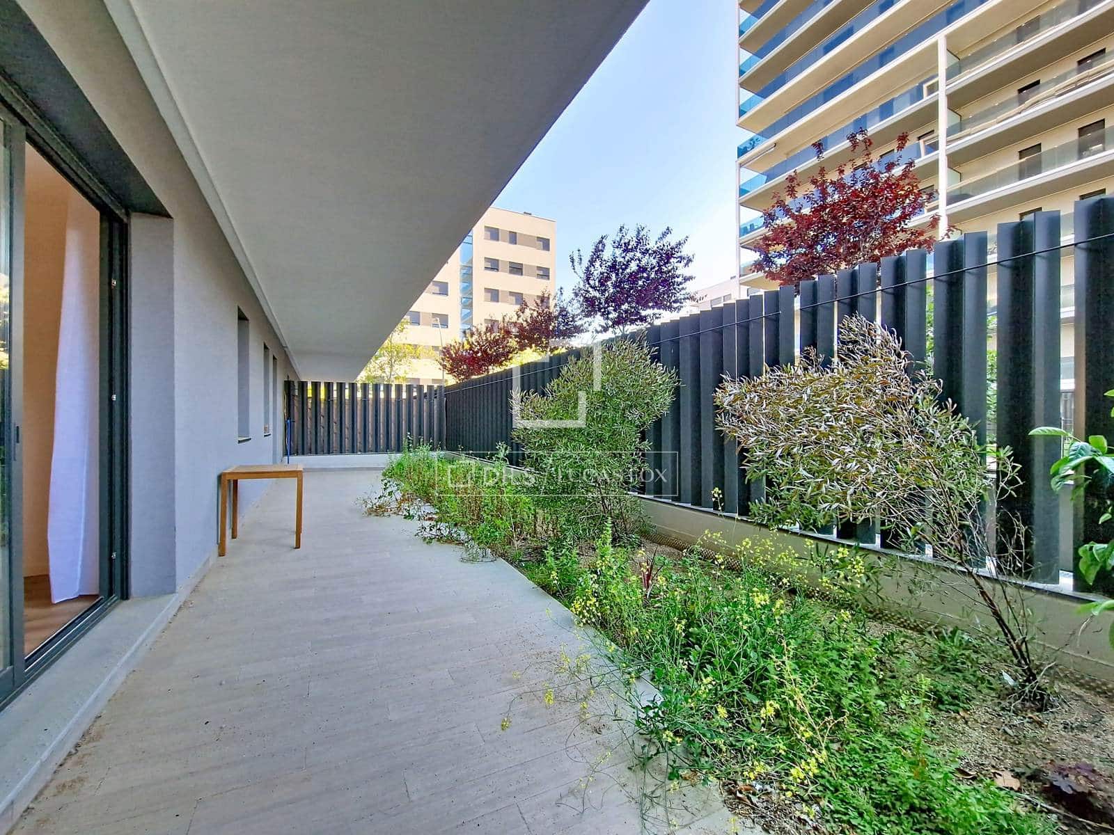 3 slaapkamer Appartement te huur in Vilanova i la Geltru met zwembad garage - € 2.146 (Ref: 9778857)