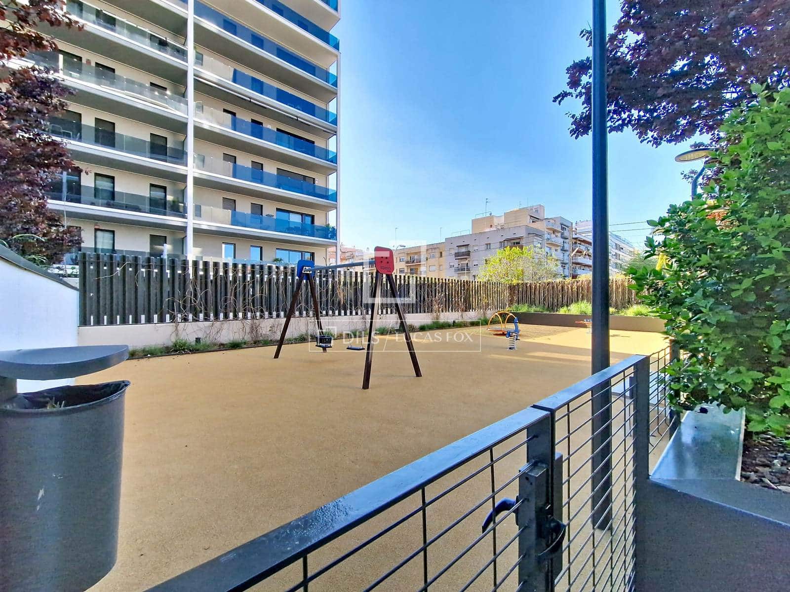 3 slaapkamer Appartement te huur in Vilanova i la Geltru met zwembad garage - € 2.146 (Ref: 9778857)