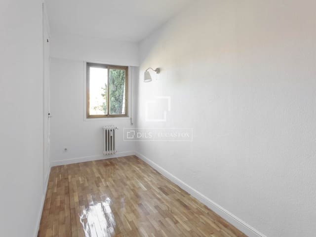6 Zimmer Apartment zu vermieten in Madrid Stadt mit Pool Garage - 3.100 € (Ref: 9778986)