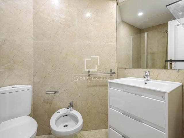 6 Zimmer Apartment zu vermieten in Madrid Stadt mit Pool Garage - 3.100 € (Ref: 9778986)