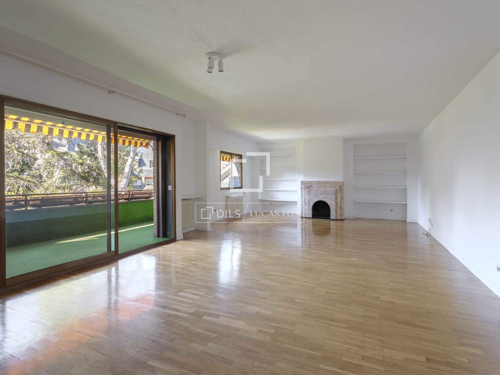 6 Zimmer Apartment zu vermieten in Madrid Stadt mit Pool Garage - 3.100 € (Ref: 9778986)