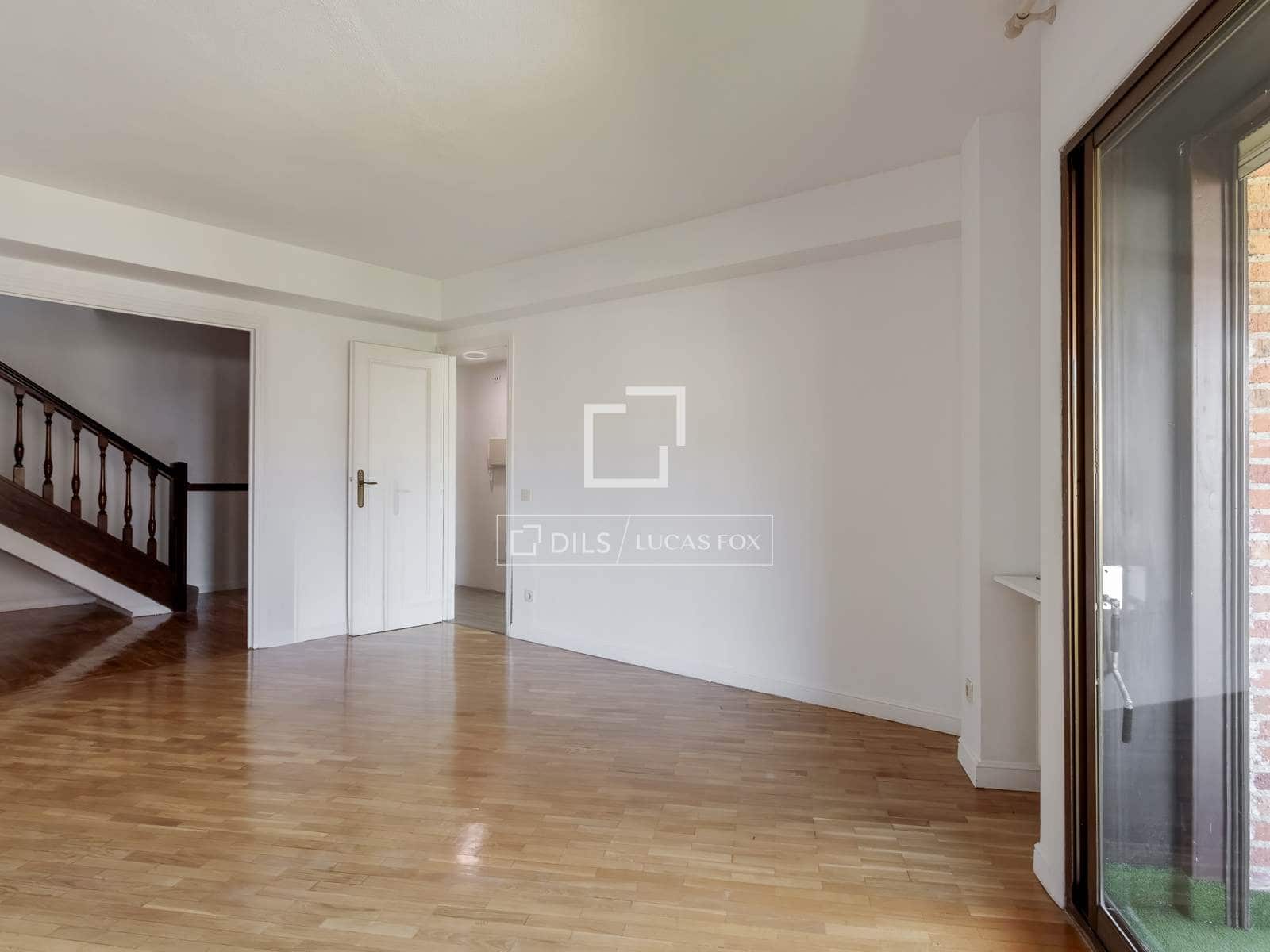 6 Zimmer Apartment zu vermieten in Madrid Stadt mit Pool Garage - 3.100 € (Ref: 9778986)