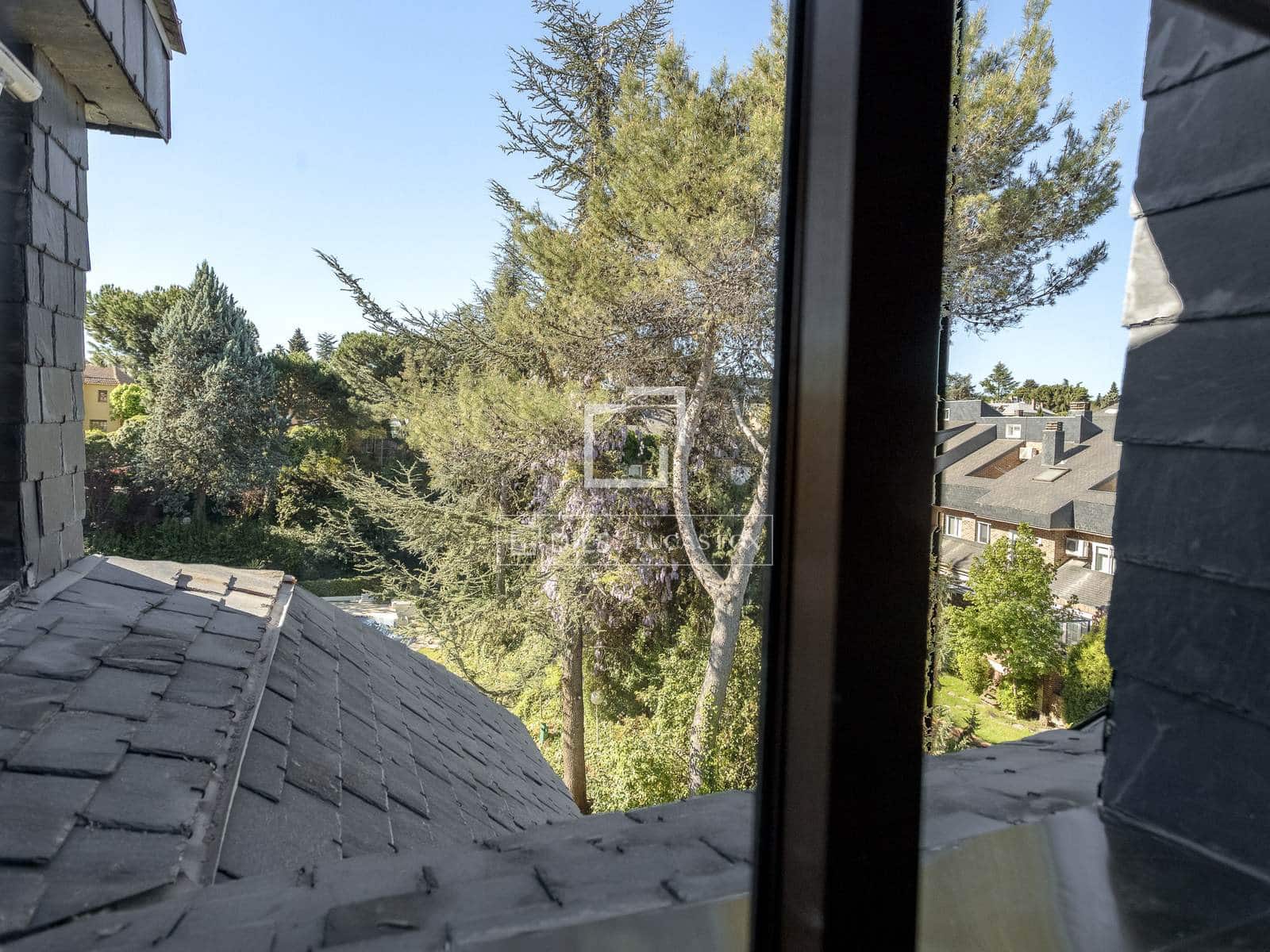 6 Zimmer Apartment zu vermieten in Madrid Stadt mit Pool Garage - 3.100 € (Ref: 9778986)