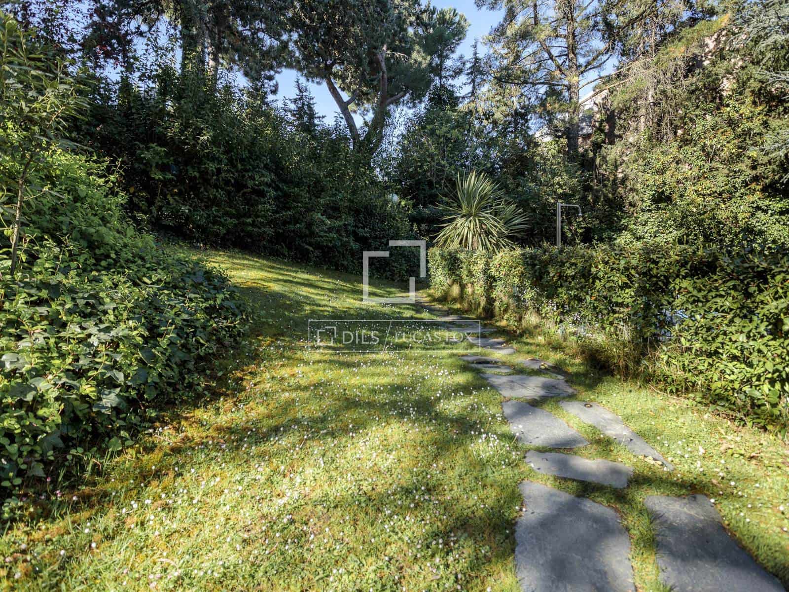 6 Zimmer Apartment zu vermieten in Madrid Stadt mit Pool Garage - 3.100 € (Ref: 9778986)