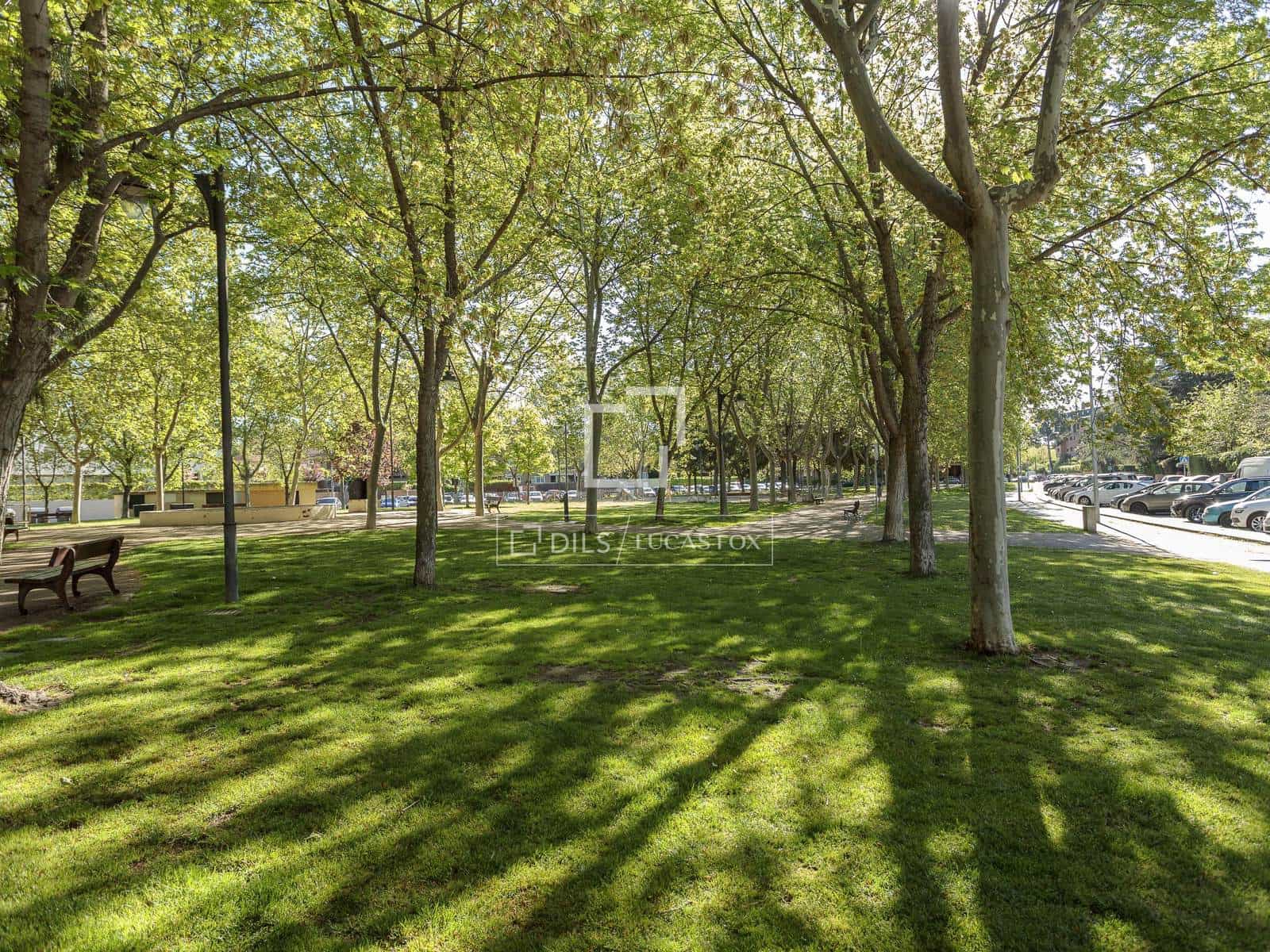 6 Zimmer Apartment zu vermieten in Madrid Stadt mit Pool Garage - 3.100 € (Ref: 9778986)