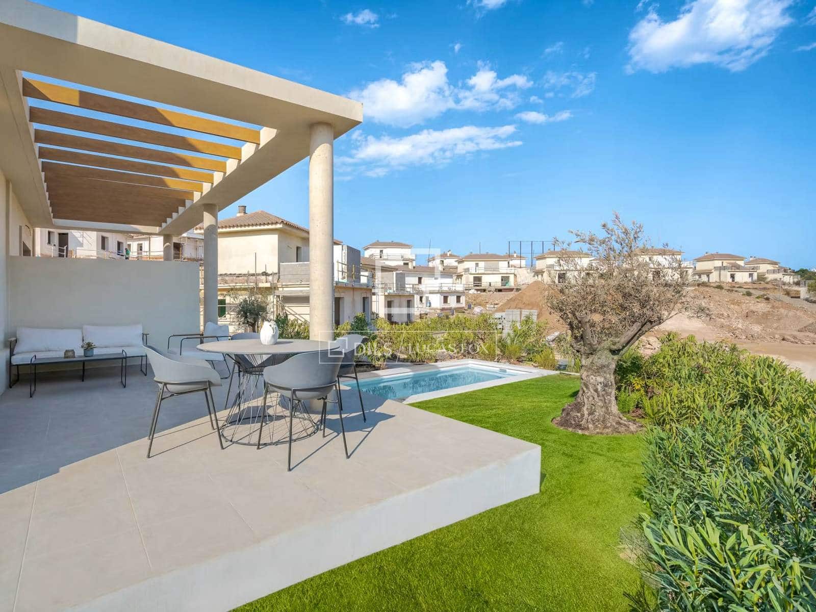 4 camera da letto Villa in vendita in Cala Romantica con piscina garage - 676.000 € (Rif: 9778988)