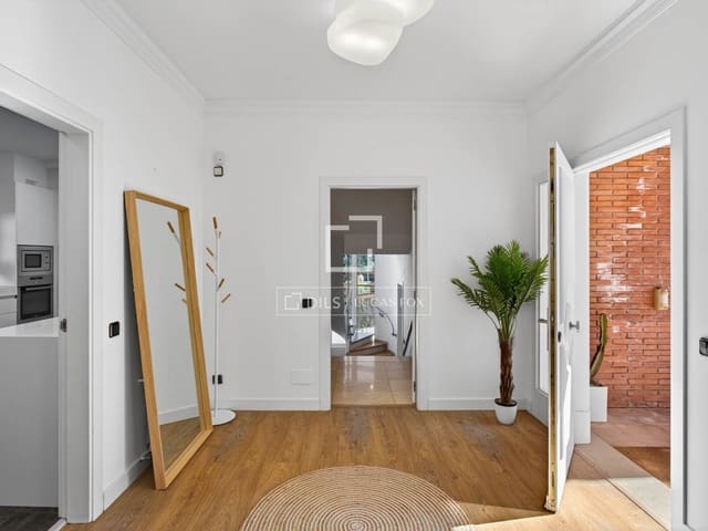 5 makuuhuone Huvila myytävänä paikassa Argentona mukana uima-altaan 
autotalli - 990 000 € (Ref: 9778990)