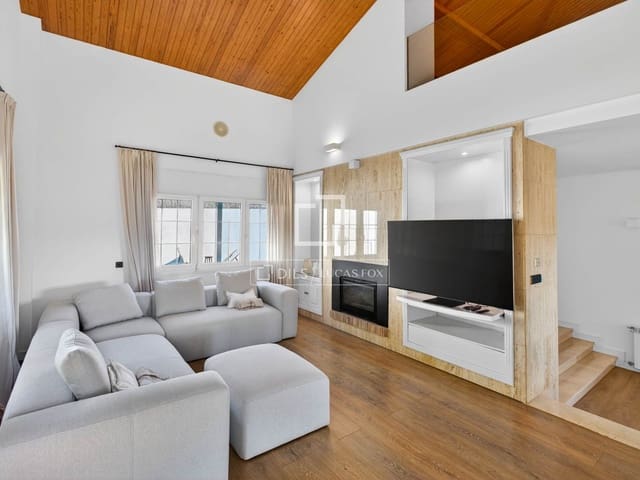 5 sypialnia Willa na sprzedaż w Argentona z basenem garażem - 990 000 € (Ref: 9778990)