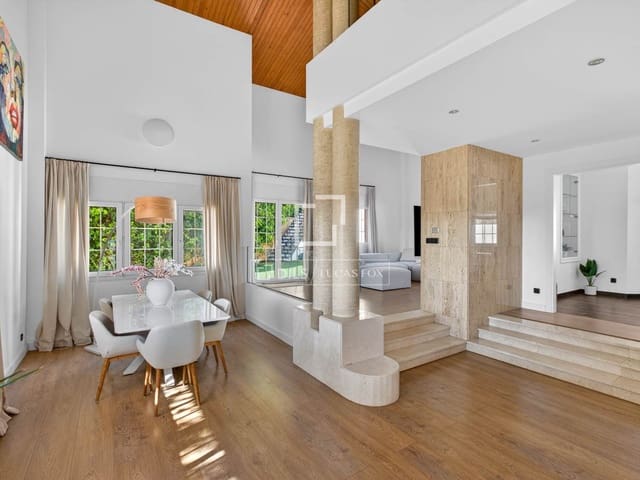 5 makuuhuone Huvila myytävänä paikassa Argentona mukana uima-altaan 
autotalli - 990 000 € (Ref: 9778990)