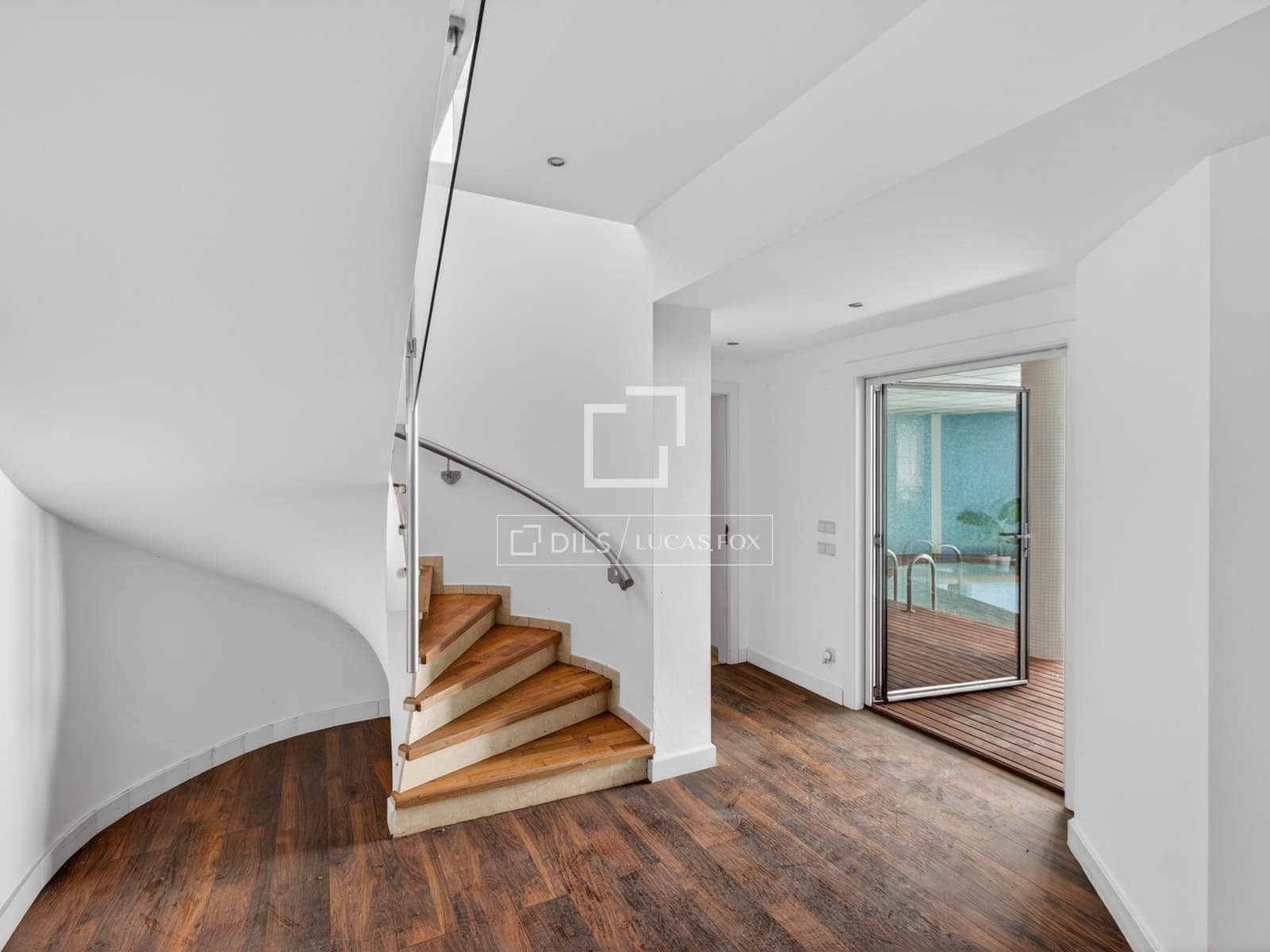 5 sypialnia Willa na sprzedaż w Argentona z basenem garażem - 990 000 € (Ref: 9778990)